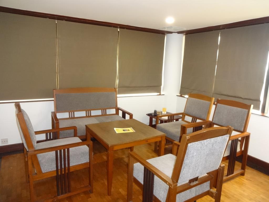 Keys Select By Lemon Tree Hotels, Malabar Gate, Kozhikode Exterior foto