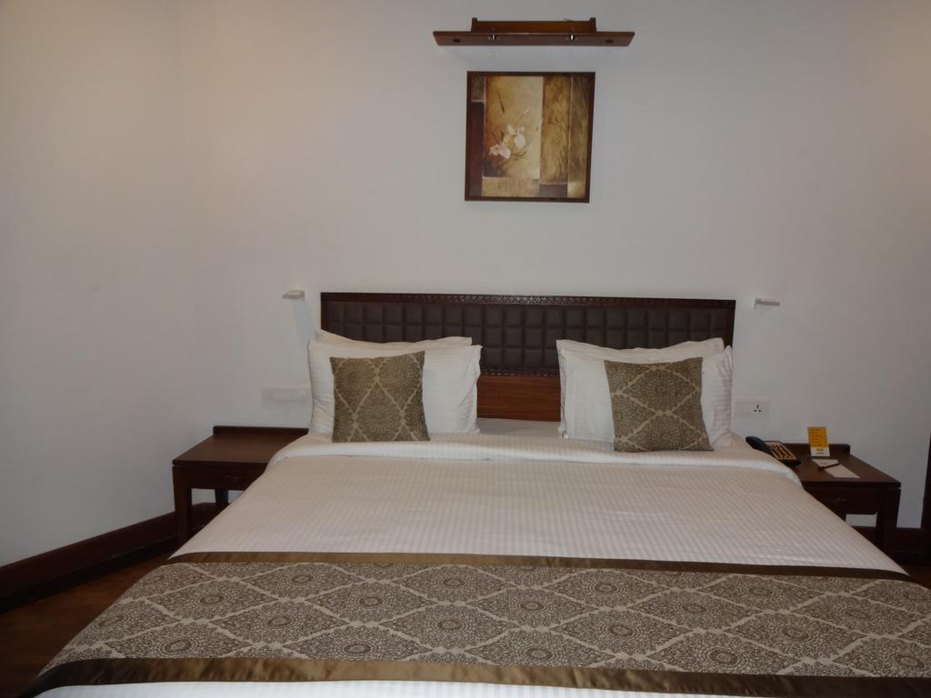 Keys Select By Lemon Tree Hotels, Malabar Gate, Kozhikode Exterior foto