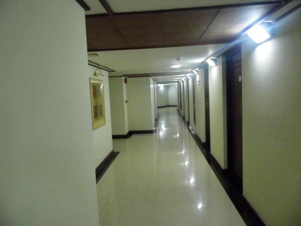 Keys Select By Lemon Tree Hotels, Malabar Gate, Kozhikode Exterior foto